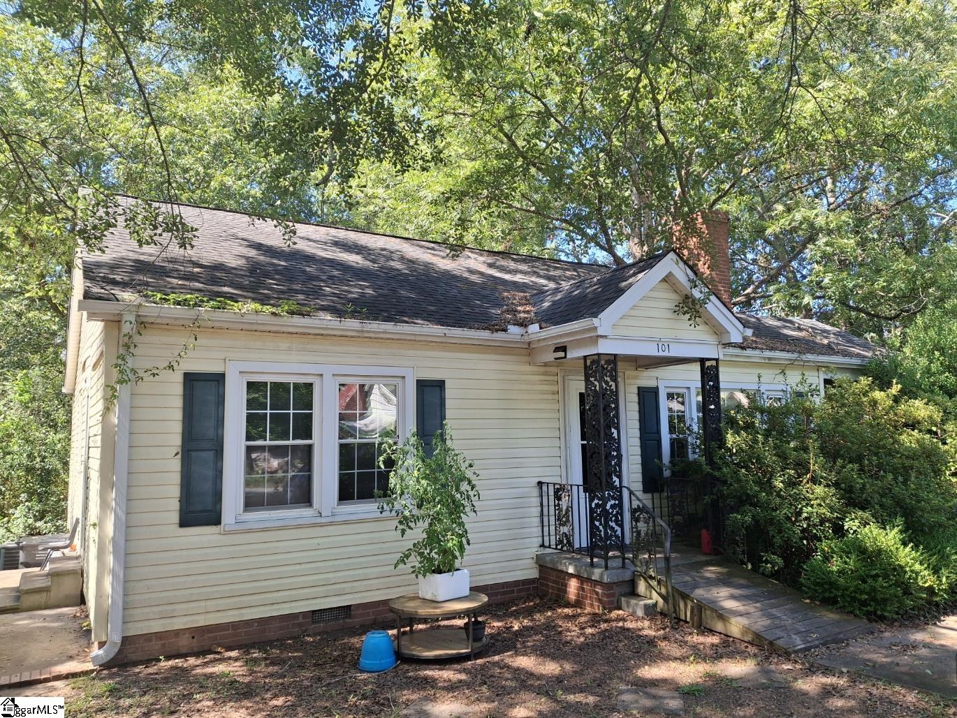 101 Jett Street Pickens SC 29671