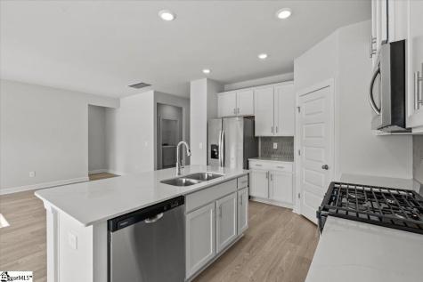 212 Tantalus Street Gray Court SC 29645