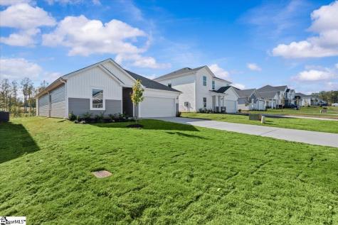 212 Tantalus Street Gray Court SC 29645