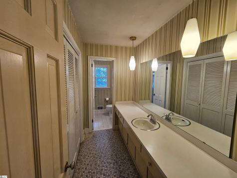 233 Balfer Drive Greenville SC 29615