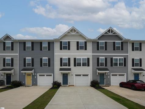 8 Verdant Leaf Way Greenville SC 29617