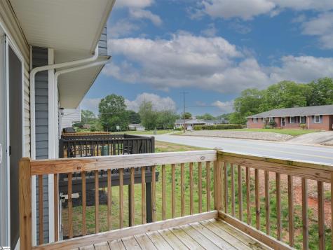 8 Verdant Leaf Way Greenville SC 29617