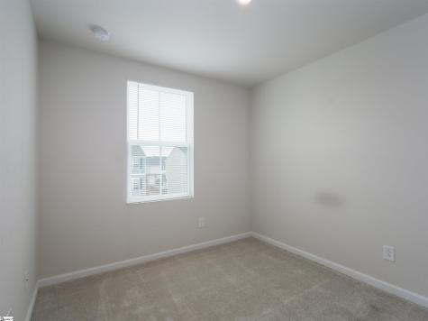 8 Verdant Leaf Way Greenville SC 29617