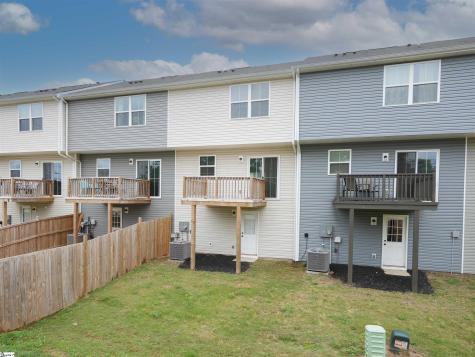 8 Verdant Leaf Way Greenville SC 29617