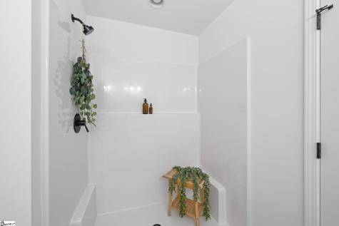 122 Guest Circle Anderson SC 29621