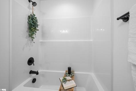 122 Guest Circle Anderson SC 29621