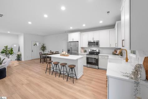 122 Guest Circle Anderson SC 29621