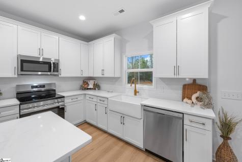 122 Guest Circle Anderson SC 29621