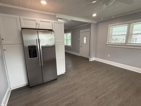 402 Florence Street Clinton SC 29335