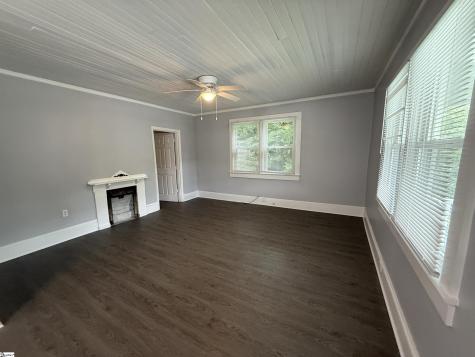 402 Florence Street Clinton SC 29335