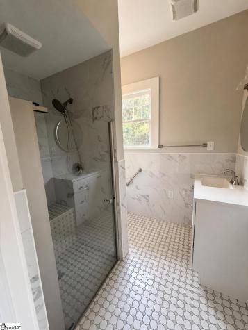 118 E Earle Street Greenville SC 29609