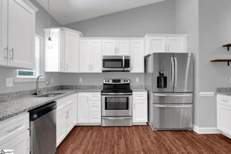 426 Wood Street Central SC 29630