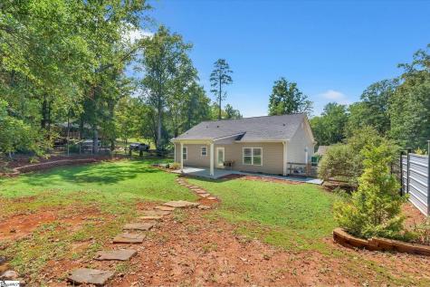 426 Wood Street Central SC 29630