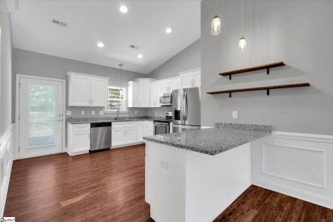 426 Wood Street Central SC 29630
