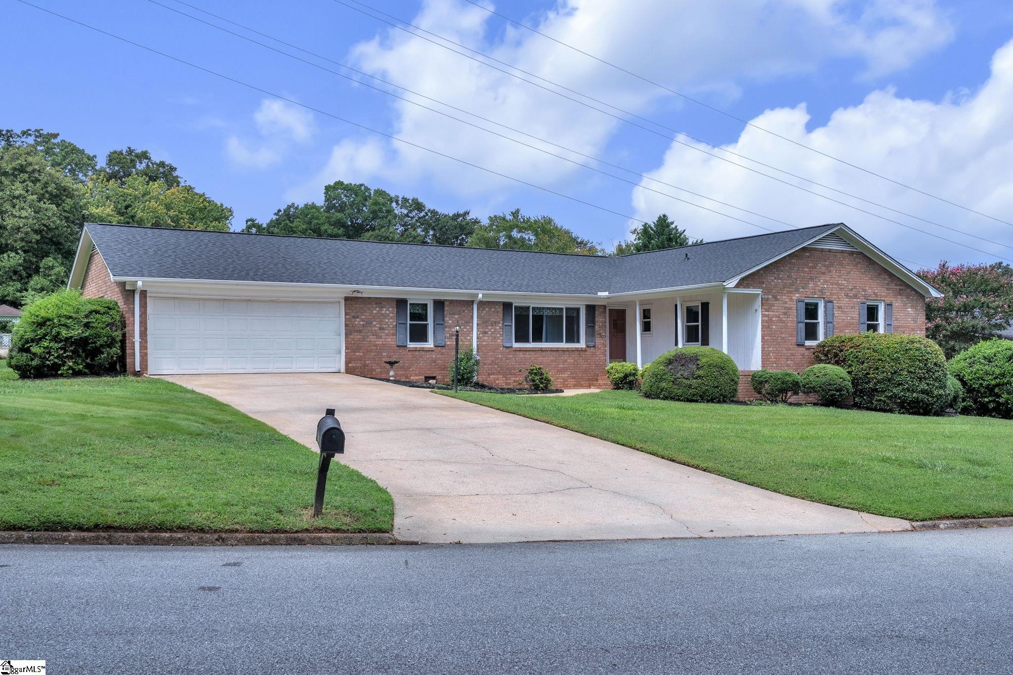 207 Donington Drive Greenville SC 29615