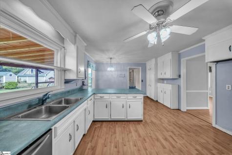 207 Donington Drive Greenville SC 29615