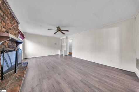207 Donington Drive Greenville SC 29615