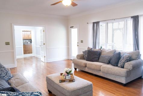 106 Knoll Creek Drive Simpsonville SC 29680