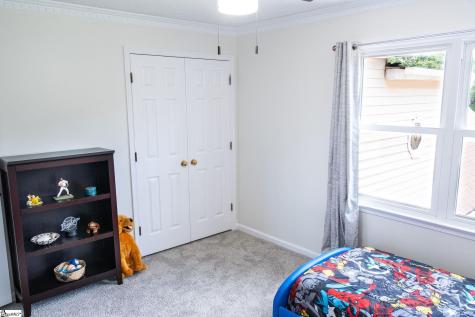 106 Knoll Creek Drive Simpsonville SC 29680