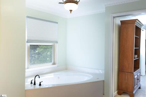 106 Knoll Creek Drive Simpsonville SC 29680
