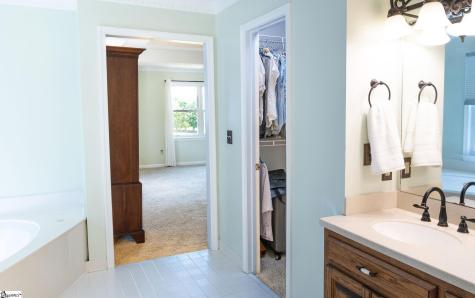 106 Knoll Creek Drive Simpsonville SC 29680