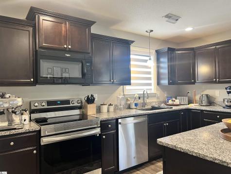 496 Old John Dodd Road Boiling Springs SC 29316