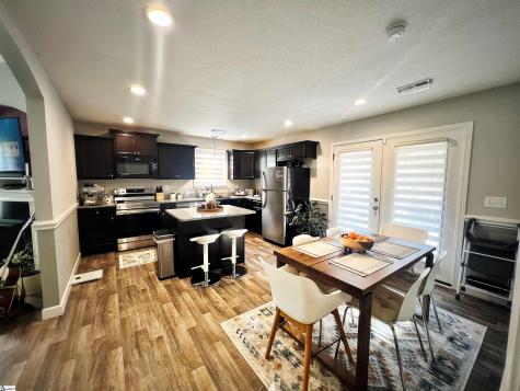 496 Old John Dodd Road Boiling Springs SC 29316