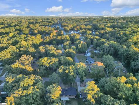 26 Pine Creek Court Greenville SC 29605