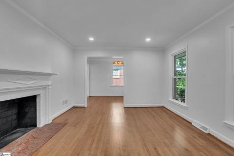 26 Pine Creek Court Greenville SC 29605