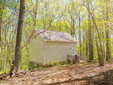 187 Shepherd Springs Drive Cleveland SC 29635