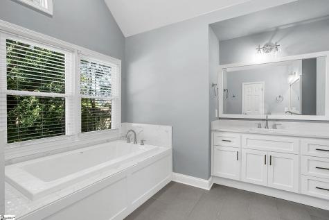 109 E Hypericum Lane Greenville SC 29615