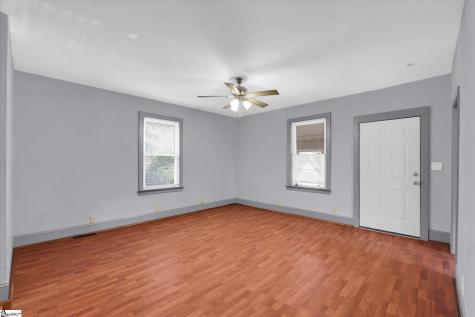 33 Ross Street Greenville SC 29611