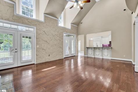 217 St Andrew Boulevard Campobello SC 29322