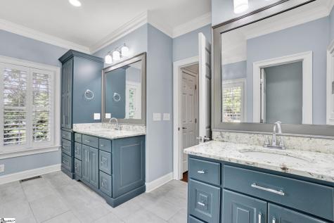 217 St Andrew Boulevard Campobello SC 29322