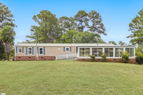32 Hall Street Cross Hill SC 29332