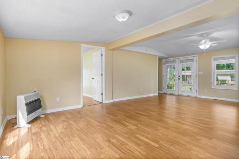 32 Hall Street Cross Hill SC 29332