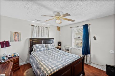 9 Michael Drive Greenville SC 29611