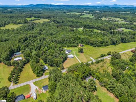 605 Hollis Road Ellenboro NC 28040