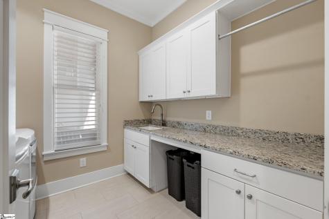 114 Peninsula Court Sunset SC 29685