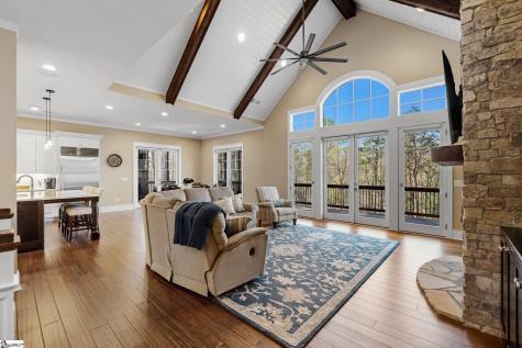 114 Peninsula Court Sunset SC 29685