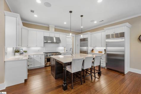 114 Peninsula Court Sunset SC 29685