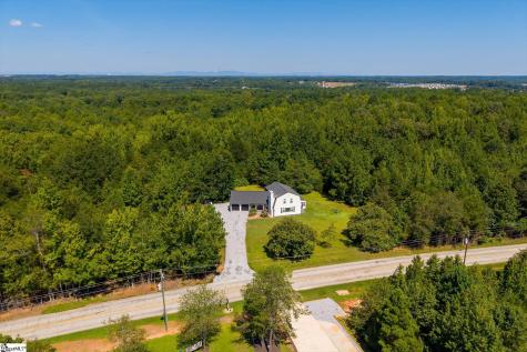 1906 417 Highway Woodruff SC 29388