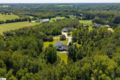 1906 417 Highway Woodruff SC 29388