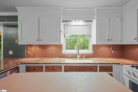 209 Westchester Way Easley SC 29642