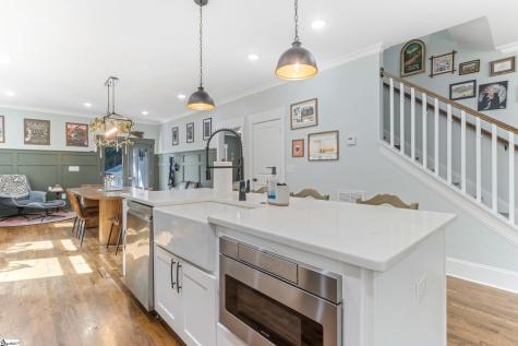 20 Bleckley Avenue Greenville SC 29607