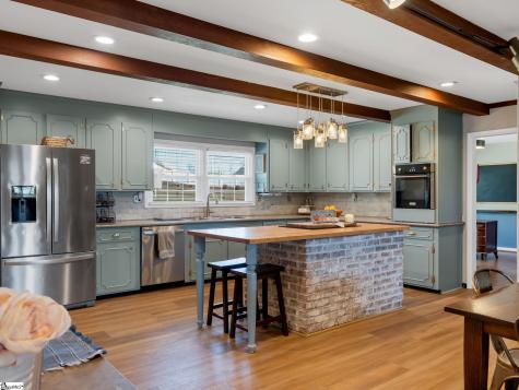 1133 Tubbs Mountain Road Travelers Rest SC 29690