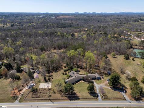 1133 Tubbs Mountain Road Travelers Rest SC 29690