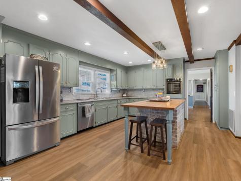 1133 Tubbs Mountain Road Travelers Rest SC 29690