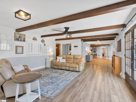 1133 Tubbs Mountain Road Travelers Rest SC 29690