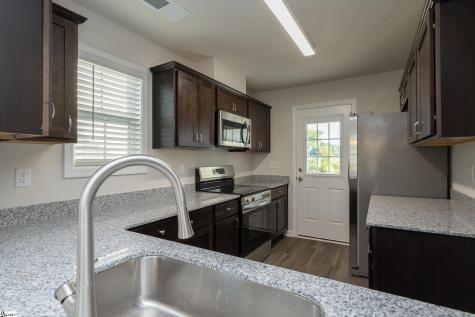 17 Thorndike Way Greenville SC 29617